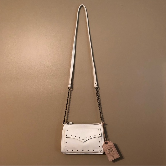 True Craft Handbag - Picture 2 of 5